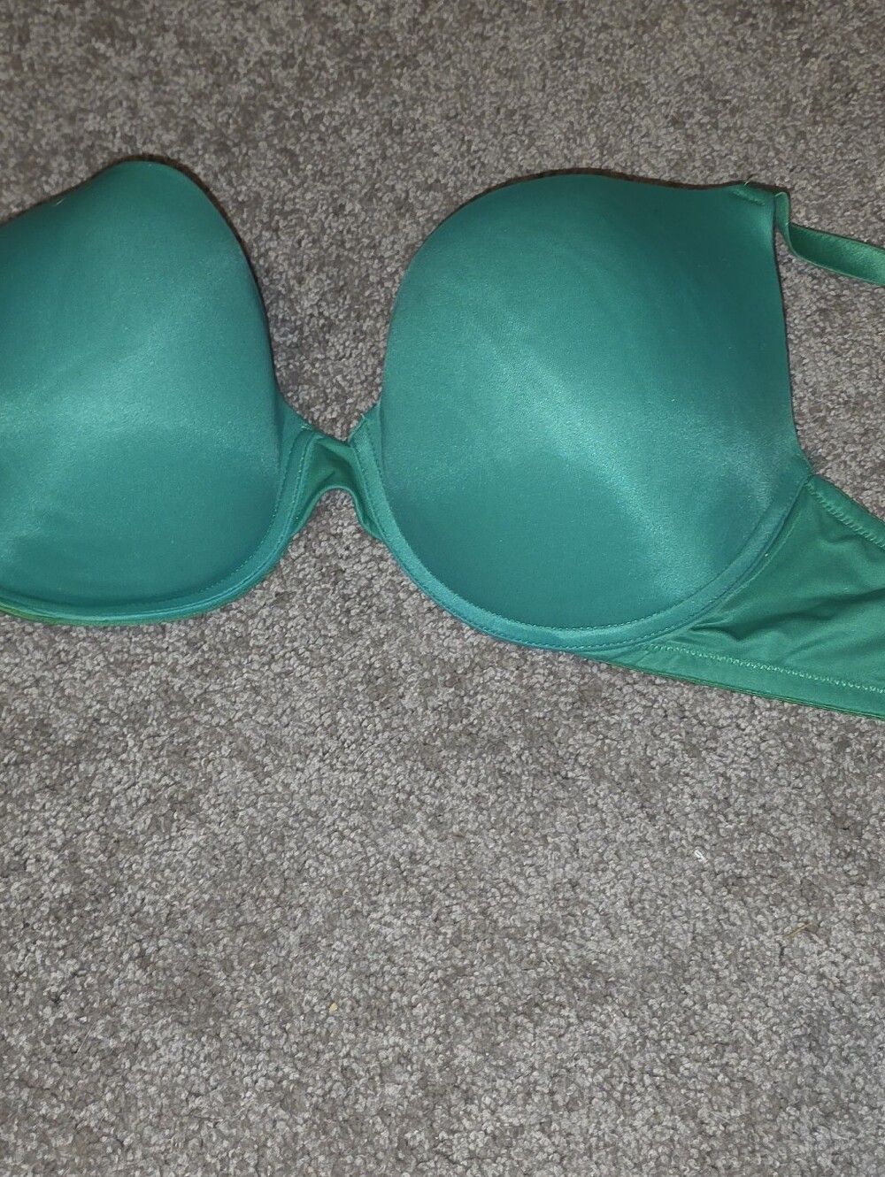 BRIGHT GREEN VS 36DD